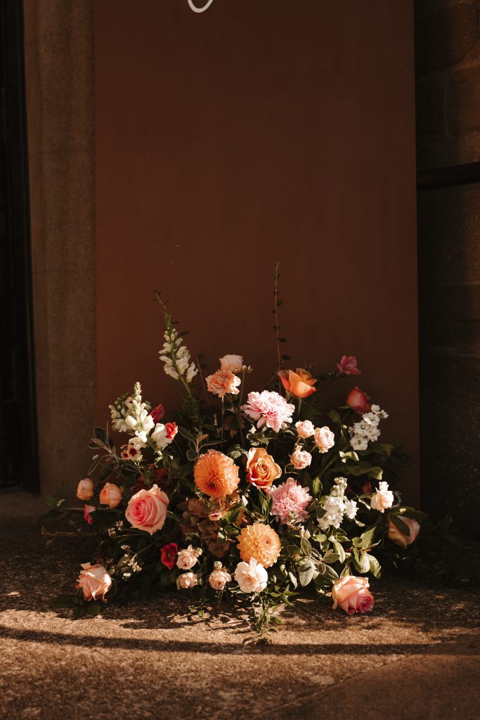 September wedding flowers at carlogie House