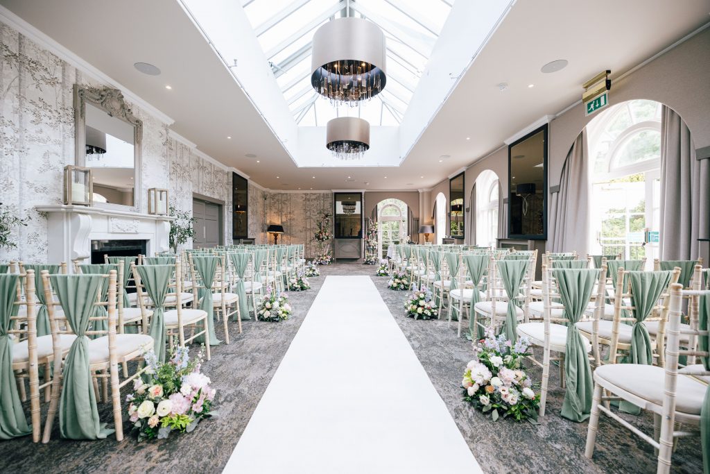 High_LT0295 - Fraoch Floral Design The Wedding Collection- curated wedding flower packages inspired by real love stories