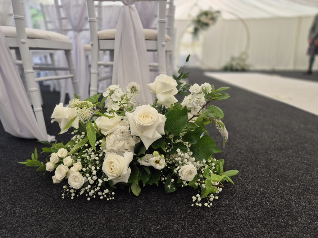 WEDDING AT KINNETTLES CASTLE