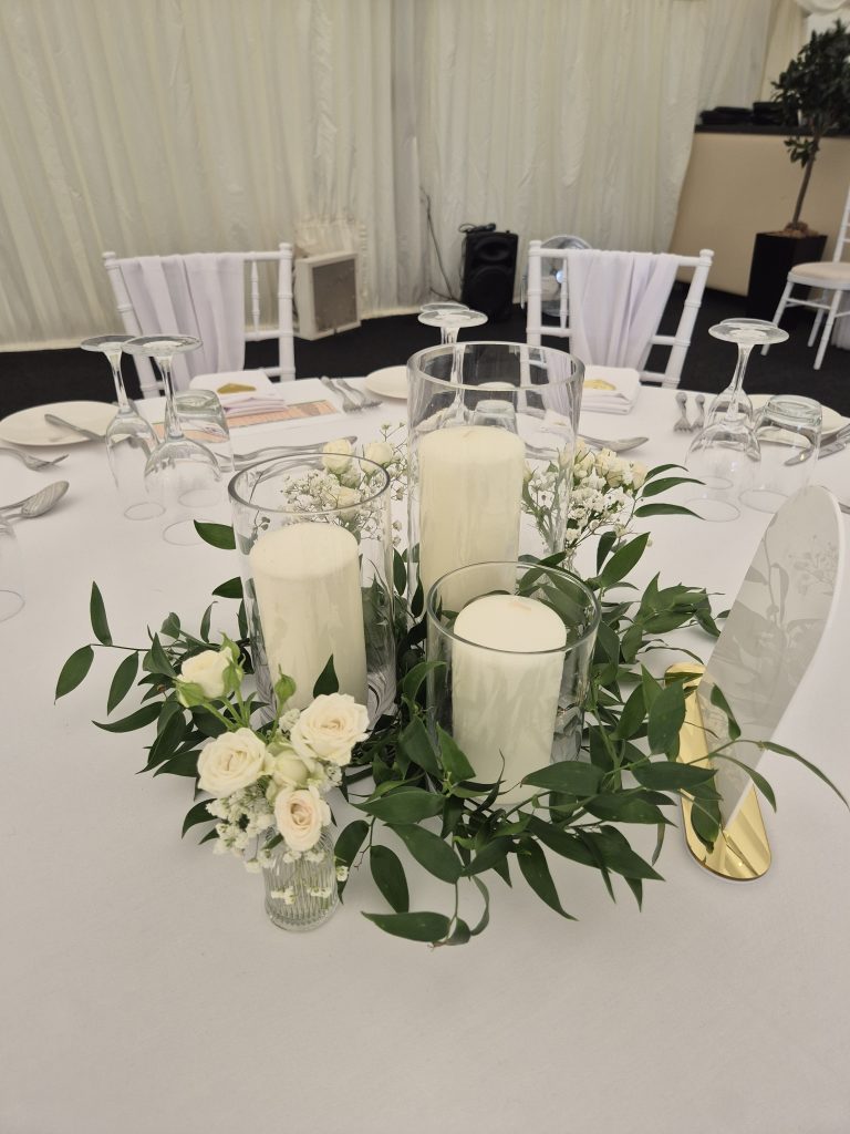 WEDDING AT KINNETTLES CASTLE