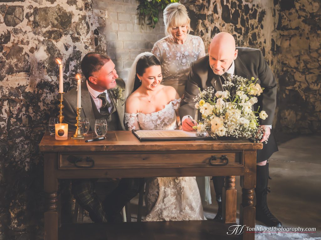 WEDDING AT PRATIS BARNS