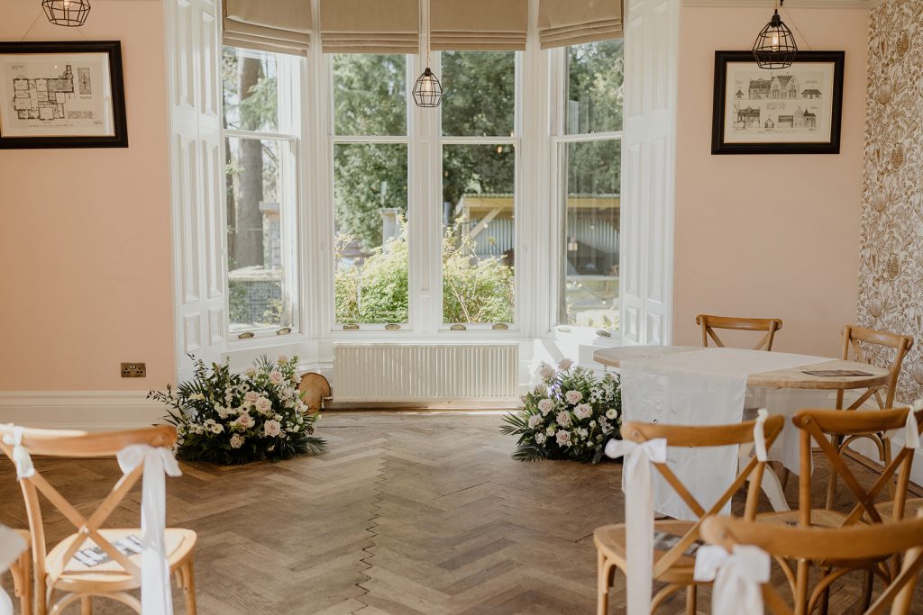Spring Wedding at Taypark House