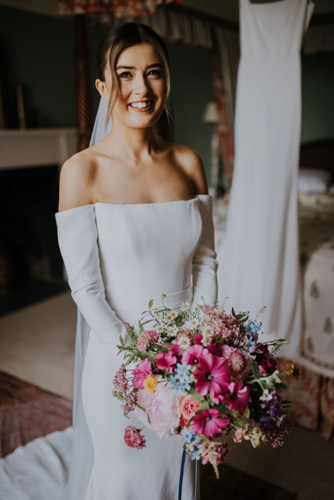 wedding flower package. Wedding flowers Fife. Wedding at The Rhynd. Brides bouquet by Fraoch Floral Design